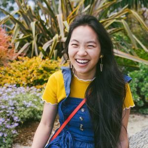 Meet your Posher, Lauren